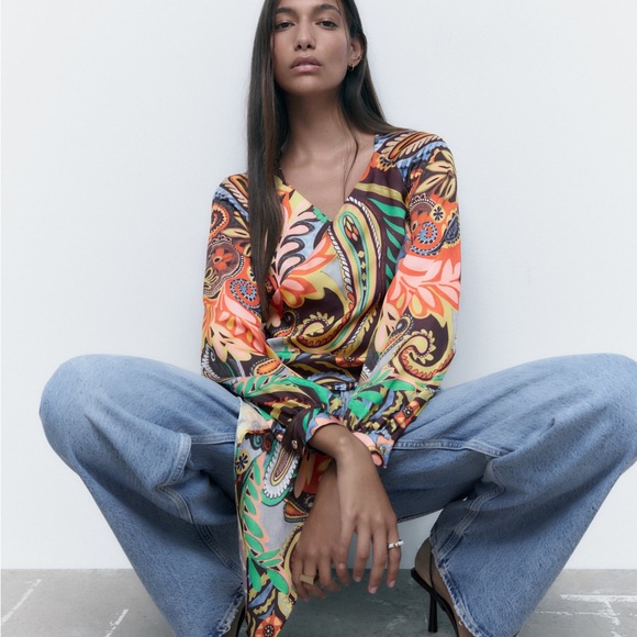 NWT Zara Printed Wrap Top - Picture 6 of 8